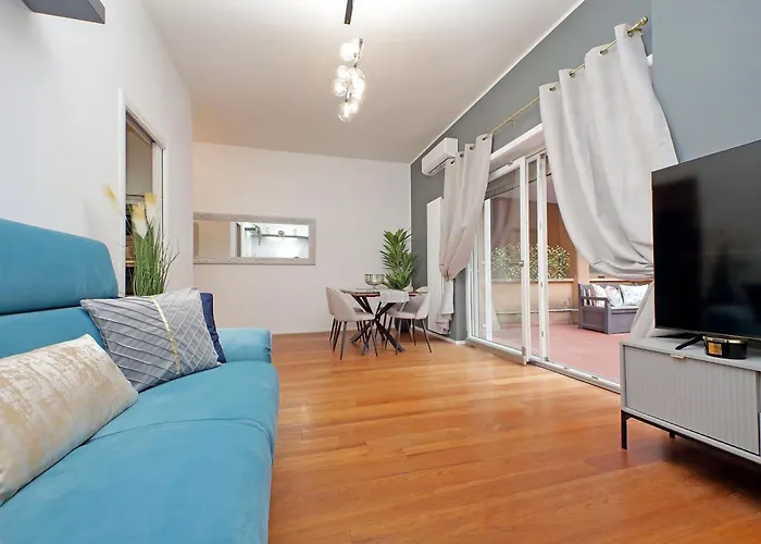 New With Balcony - 150m Metro A *