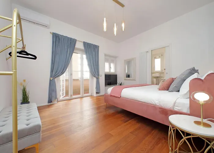 New With Balcony - 150m Metro A Rome