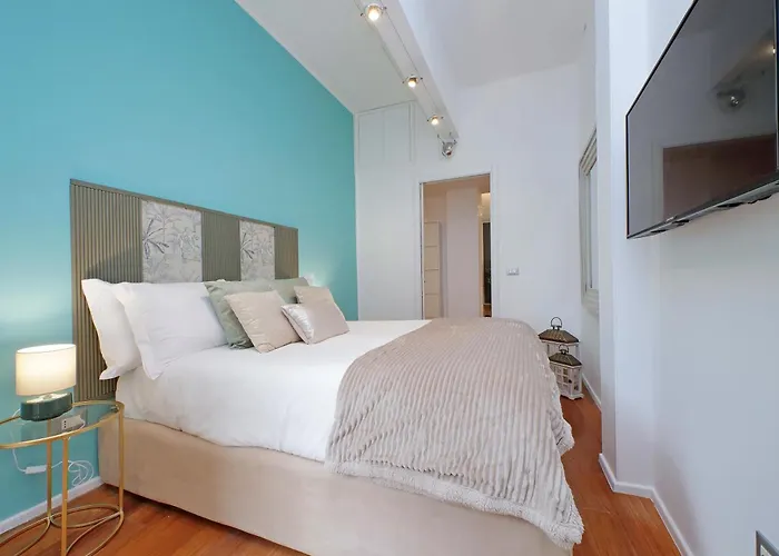 Appartement New With Balcony - 150m Metro A